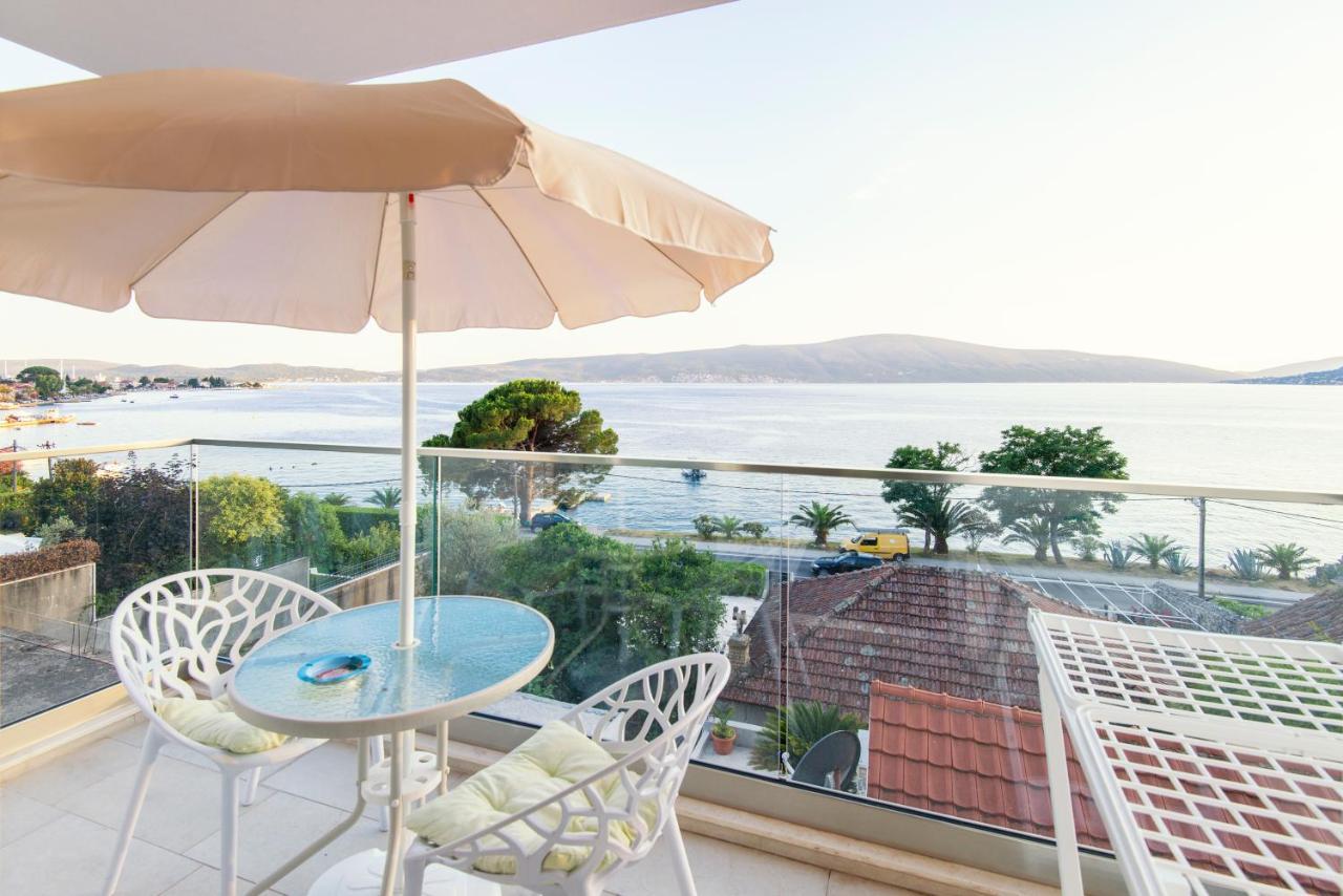 Villa Providenca Apartments Tivat Exterior photo