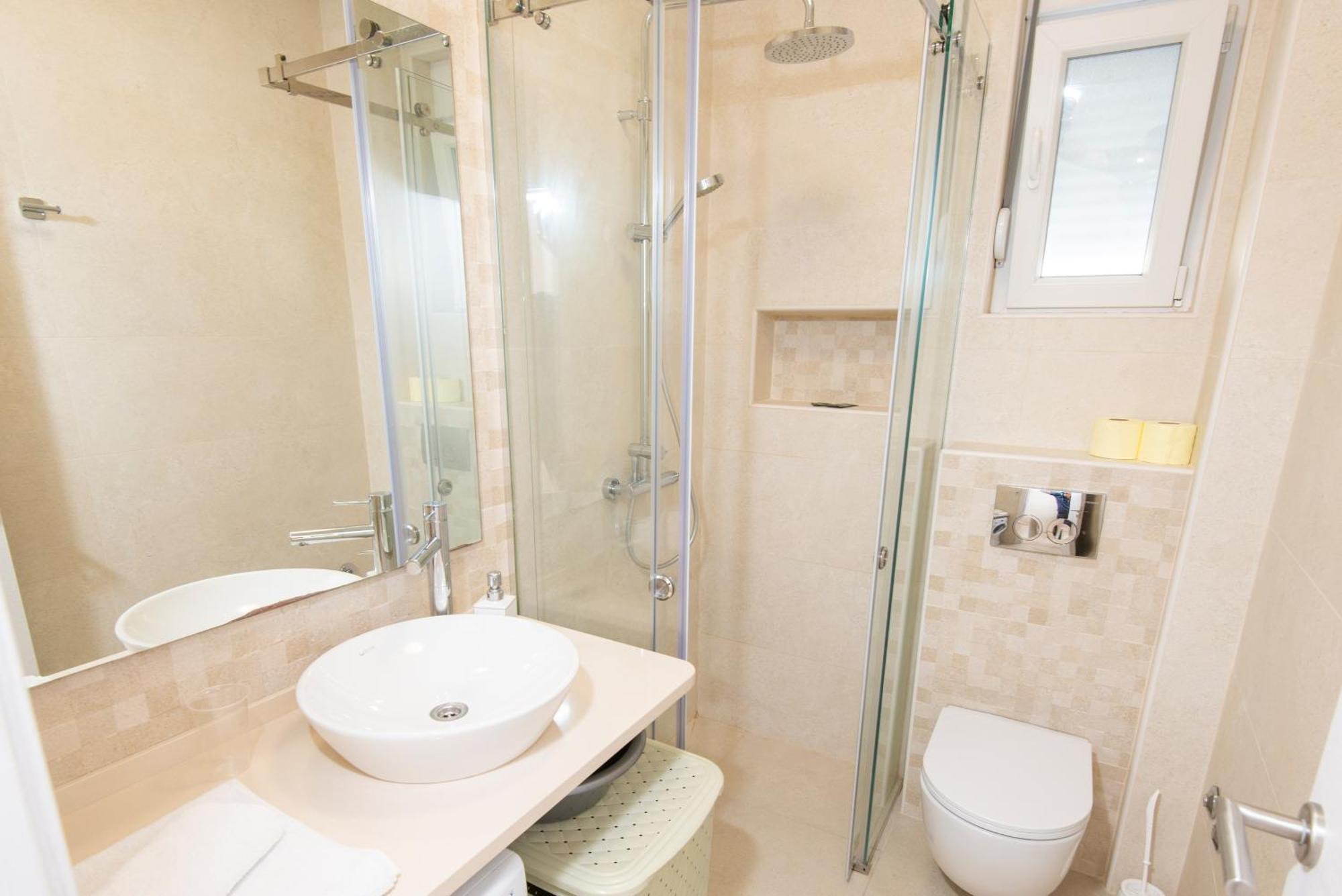 Villa Providenca Apartments Tivat Exterior photo